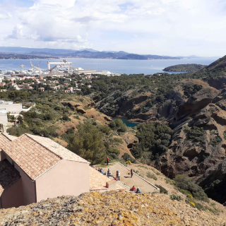 Chapelle Ste Croix – Vue sur vieux port de Marseille
